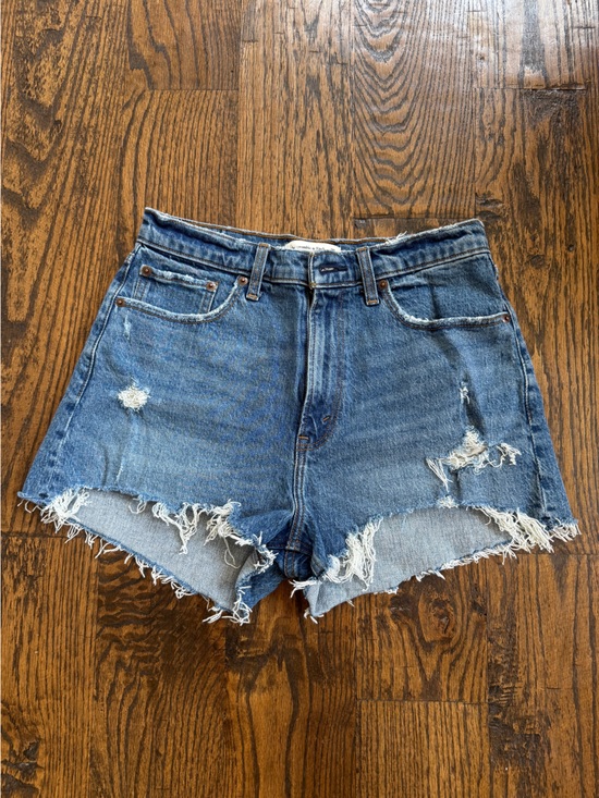 Abercrombie & Fitch Pants - Abercrombie & Fitch The Mom Short Curve Love High Rise Denim Cutoff Shorts